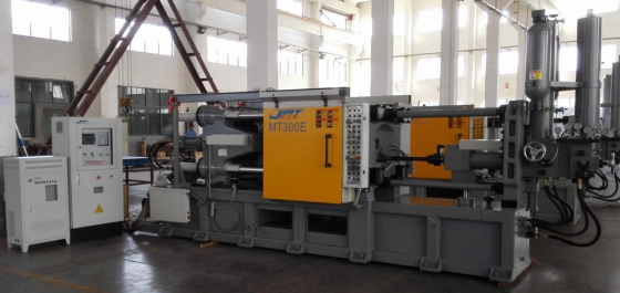 Bigger die casting machine