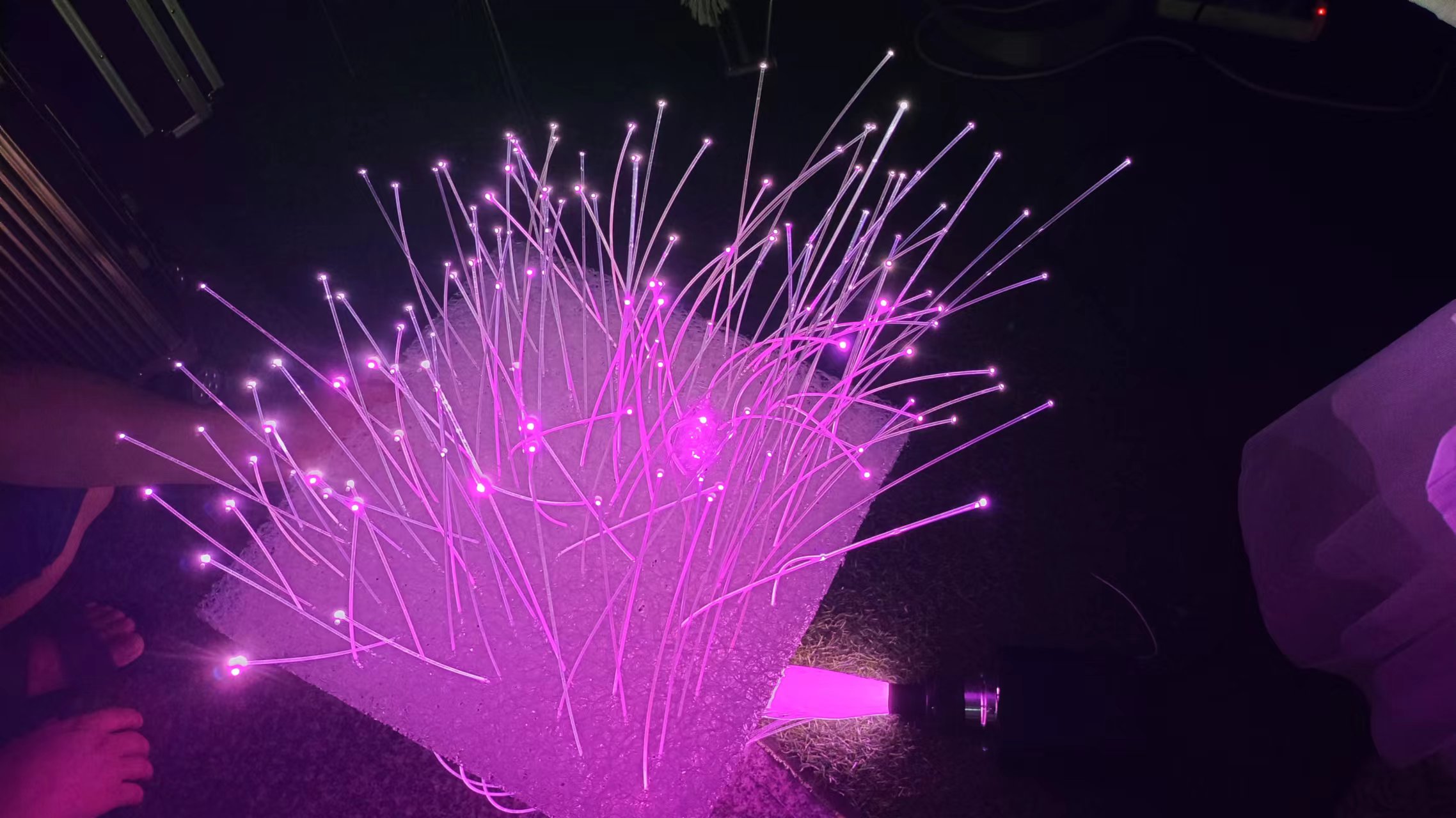 Éclairage à fibre optique LED