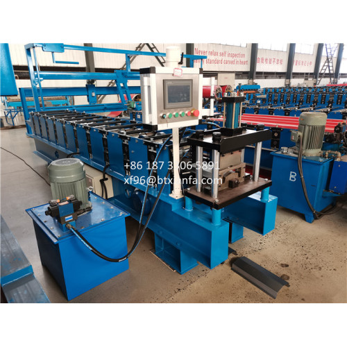 Ridge Cap Forming Machine y Omega Forming Machine Entregue a Irlanda del Norte