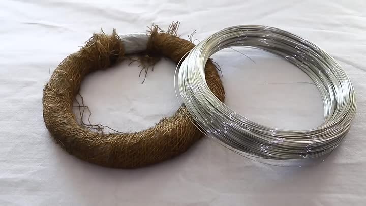 Galvanized wire