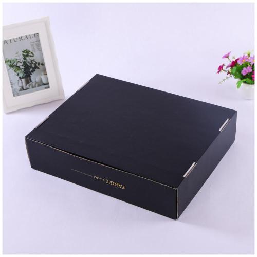 Black Corrugated Clothing General Transport Box Packaging