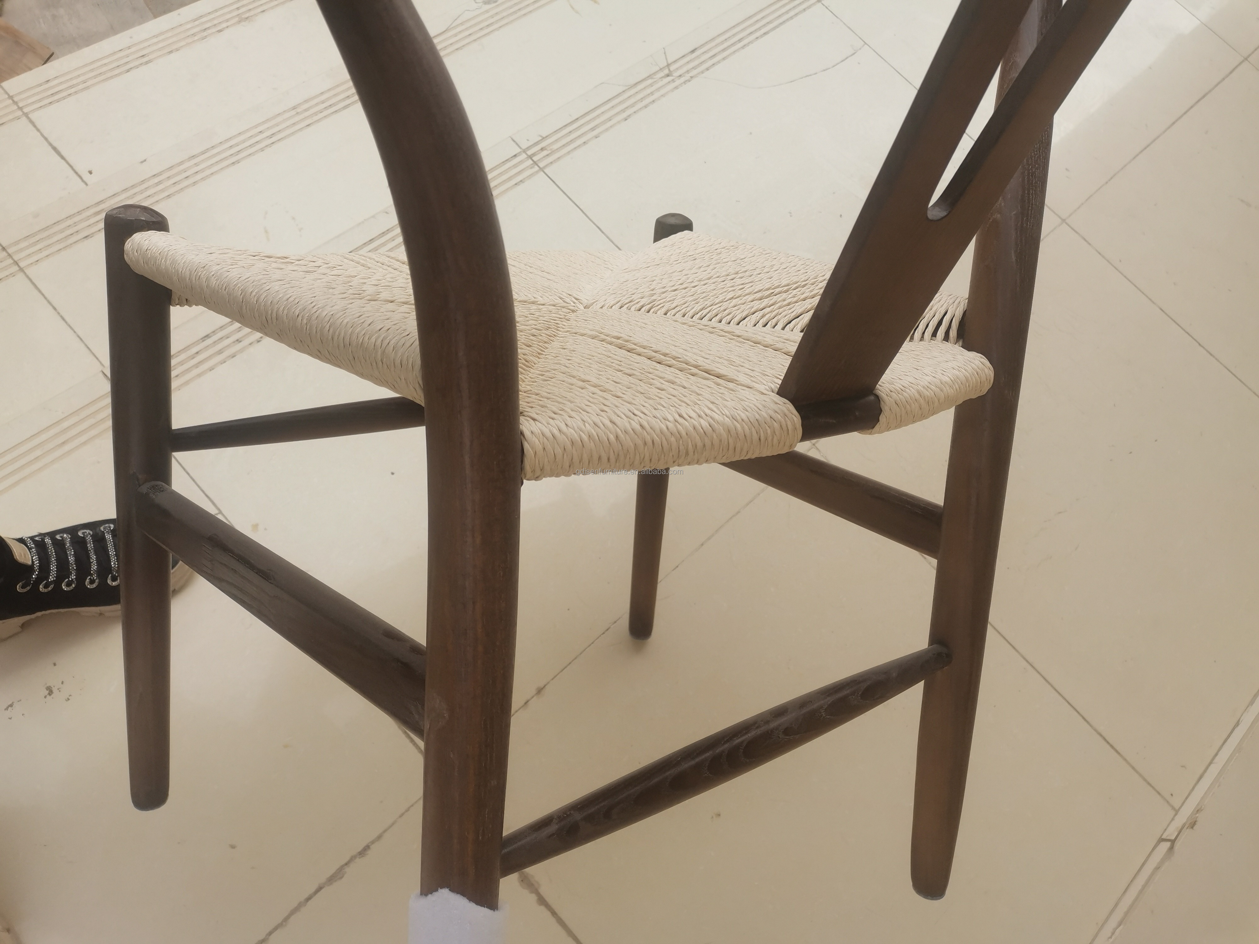 Classic Design PU Leather Cushion Dining Chair
