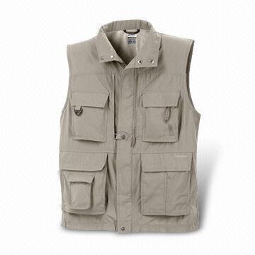 Men's Functional Vest for Outdoor Activity, with Chest Zip at Front with Flap