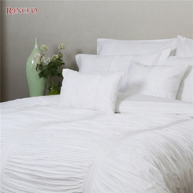 new design duvet cover and pillow case embroidery king size queen size duvet cover bedding set luxury