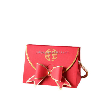 Personalized Kraft Paper Wedding Favour Box with Handle for Chocolates and Sweets