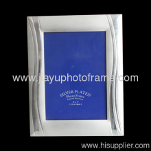 Different Designs Silver Plated Metal Picture Frames?