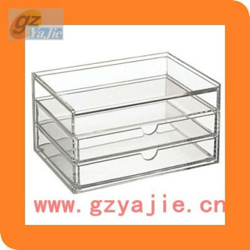 clear plastic food box