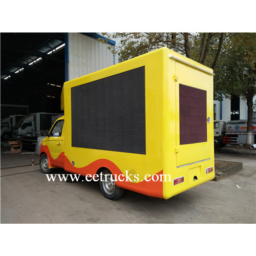 P4 P5 LED Mobile Advertising Trucks