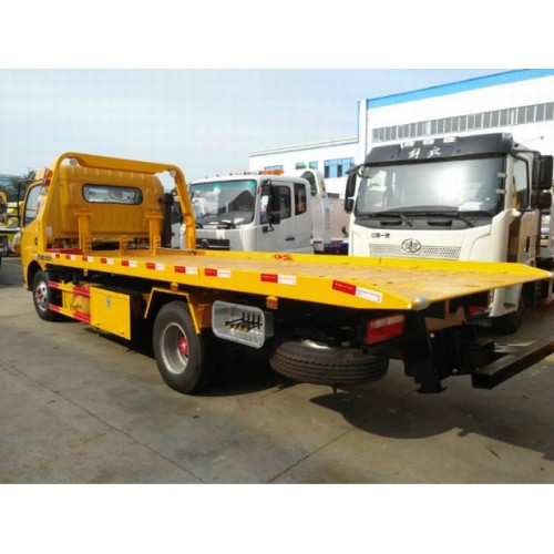 Camion dépanneuse à plat avec grue à flèche articulée