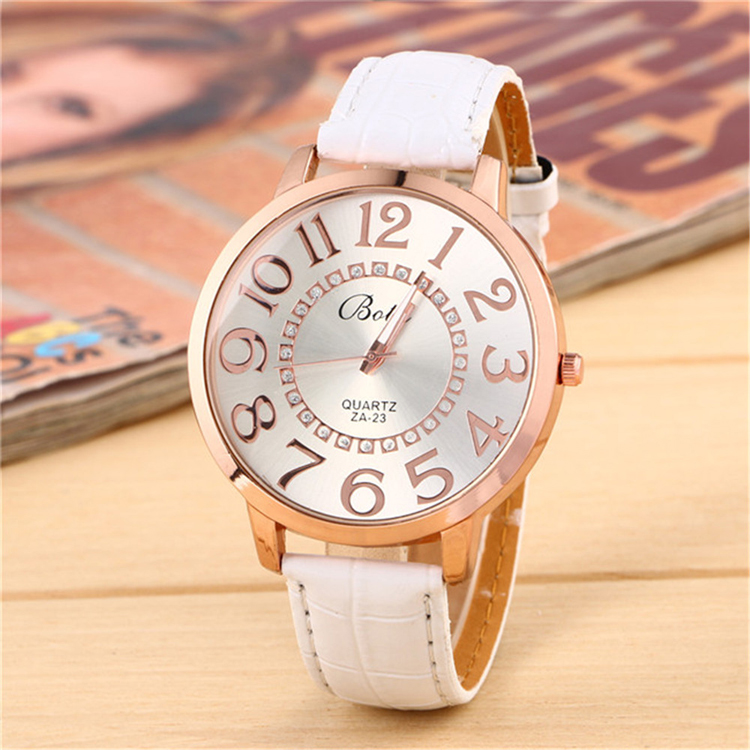 3-5ATM Waterproof Christmas Quartz Leather Watch