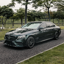 Glossy Diamond Emerald Car Wrap