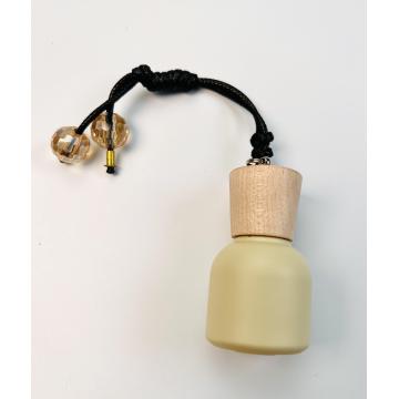 Подвесная стеклянная бутылка.