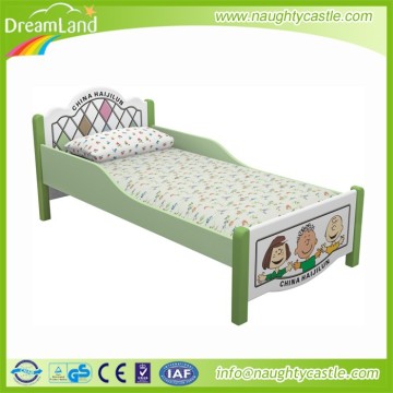 Attractive European style kindergarten kids bed