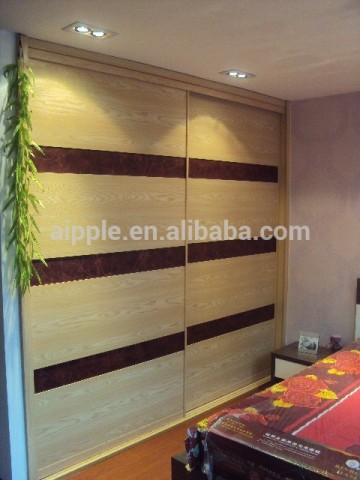 Country-style Sliding Door Wardrobe SW-014