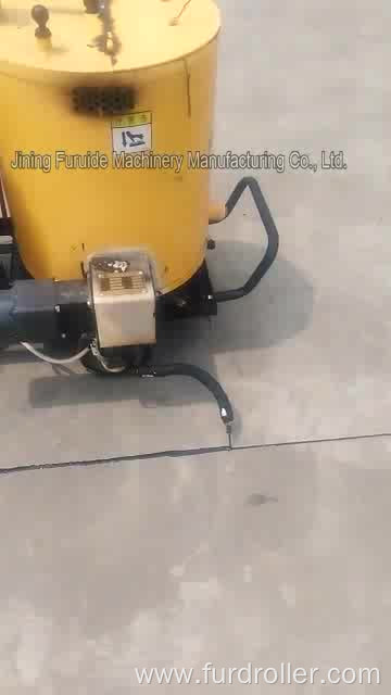 Factory Supply Hand Push 60L Asphalt Road Crack Sealing Machine For Road Joint Filling