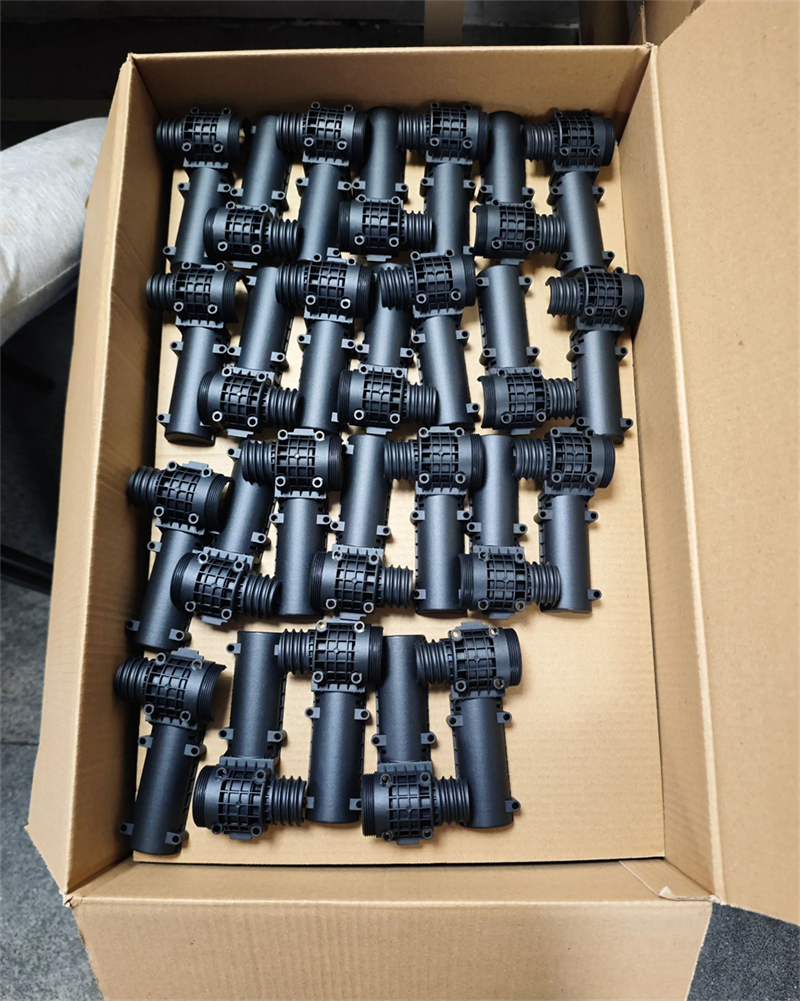 small injection parts (14) small injection parts (14)