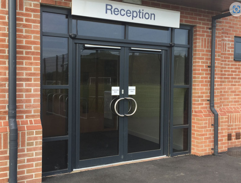 Aluminum commercial doors Aluminum commercial doors