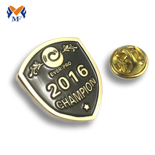 Zinc Alloy School Pin Badge Souvenir presenter