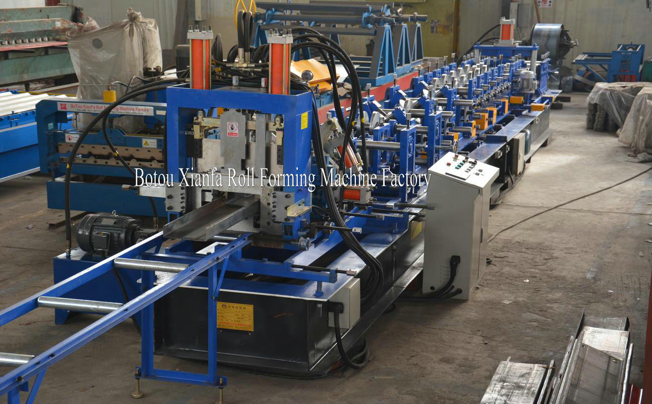 Change Size CZ Purlin Forming Machine