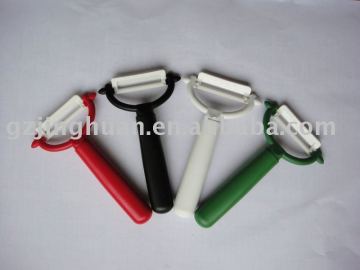 Apple Ceramic Peeler