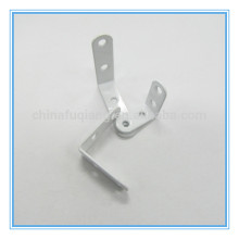 Decorative angle bracket
