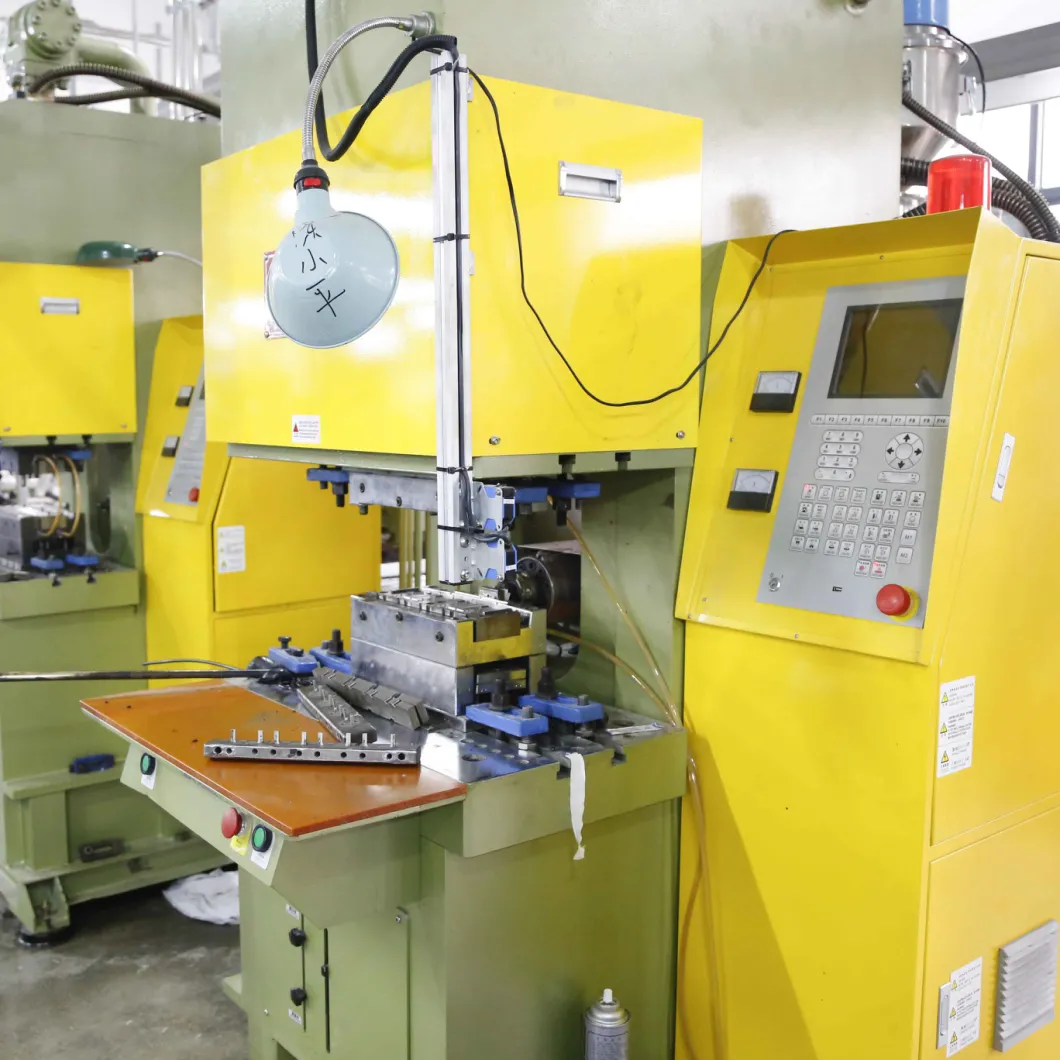 Power Plugs Injection Machines with Inejction Moulds Total Solutions