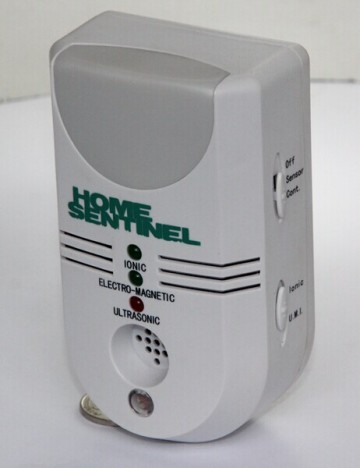 The Useful Home Sentinel With Ultrasonic Ionic Electromagnetic Technology 4 in 1 Pest Control