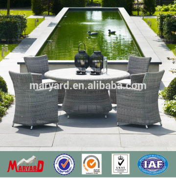 Plastic rattan patio dining set for dining room