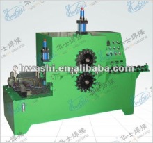 Wavy line forming machine