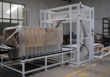 Horizontal stretch wrapping machine packing machine