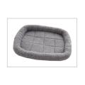 Small and medium-sized canine winter pet mat