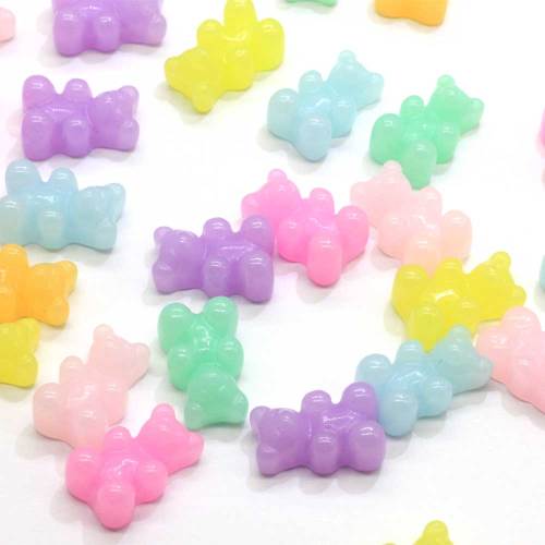 Hottest Gummy Bear Resina Cabochon Perline Figurine di animali Flatback Miniatura per gioielli Accessori Portachiavi Ornamento