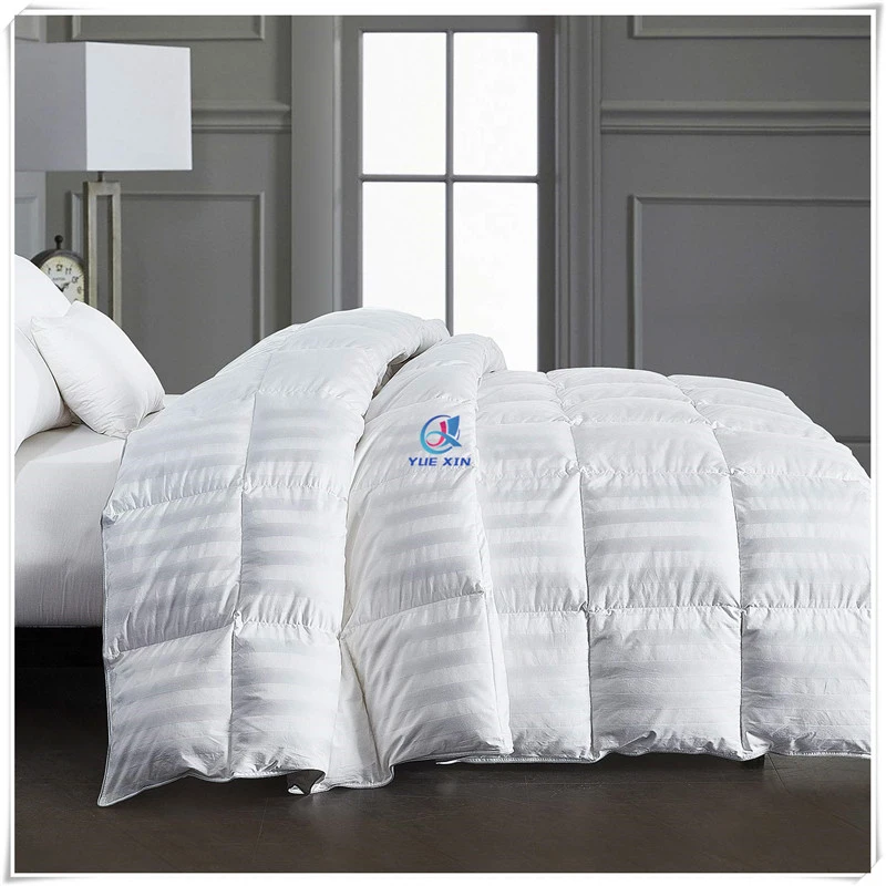 100% Cotton All Seasons White Stripe Comforter Insert for Hotel