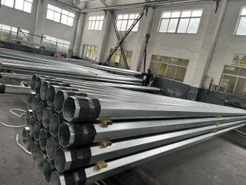 Q235 Q345 Galvanized Round Tappered Lighting Pole