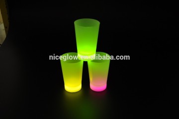 1.50 oz glow cup