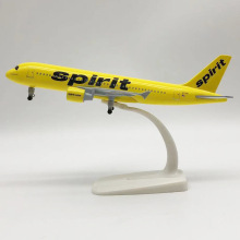 20cm Spirit Airlines Airbus 320 Alloy Airplane Model with Landing Gear: Detailed Aviation Collectible