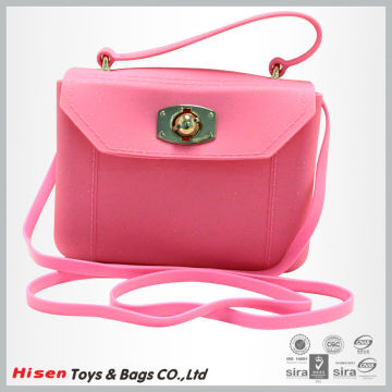 low cost and beariful hangbags
