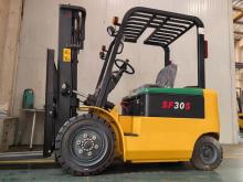 Competitive price 3 ton battery forklift price
