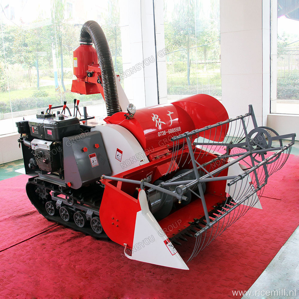 Rice Harvester Machine Small Paddy Combine Harvester 4LZ-0.8