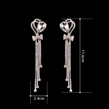 Pendientes largos en forma de corazón con forma de corazón de diamantes de imitación