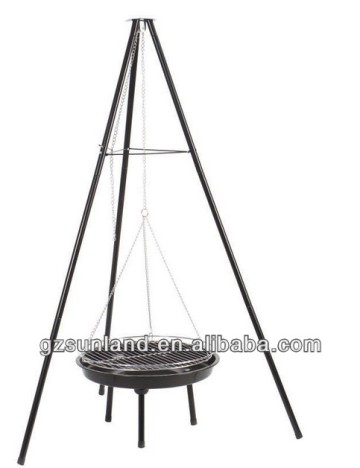 Tripod Chain Charcoal grill