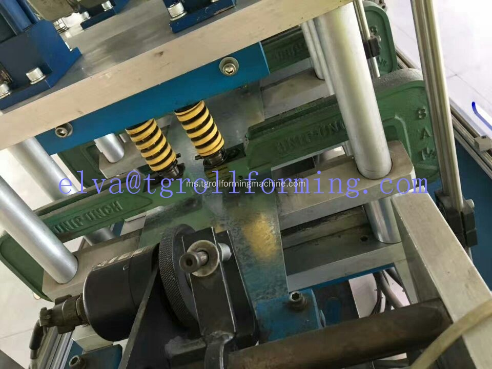 Hot sale light lined vila production line