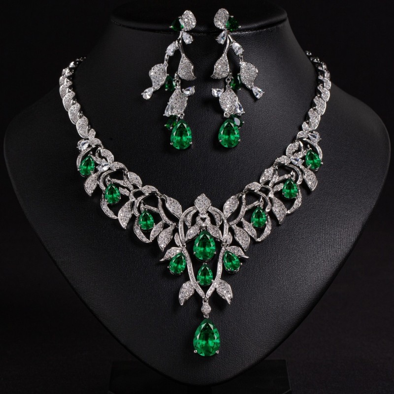 Lush Leaf Teardrop Bridal CZ Jewelry Set