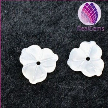 9mm white shell carve flower beads