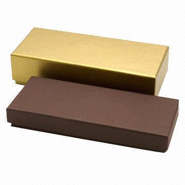 2013 New Chocolate Box, Measures 20.5x18.5x3.5cm