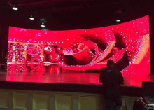 SMD2121 Indoor Curved LED Display