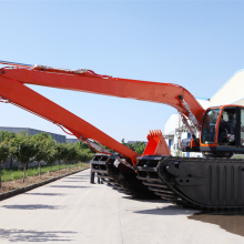High Efficiency Amphibious Excavator