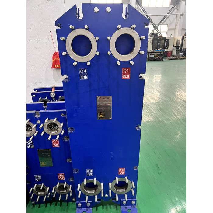 Gasketed plate heat exchanger 20 plates MB150