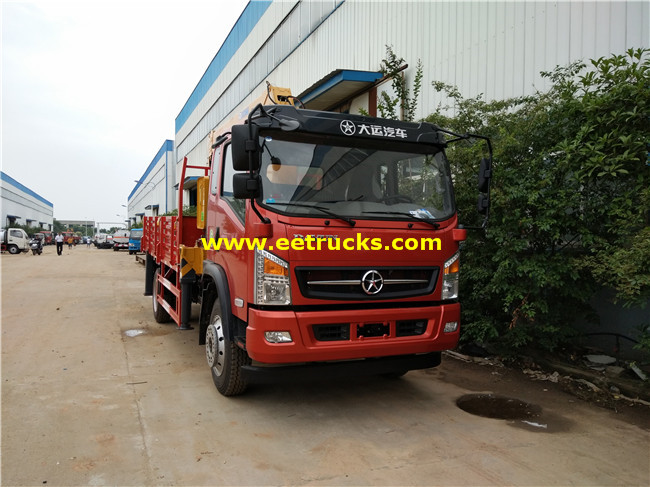 Dayun 130HP 5ton Truck Cranes