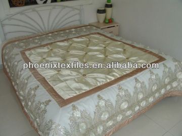 Hot selling microfiber plush quilt